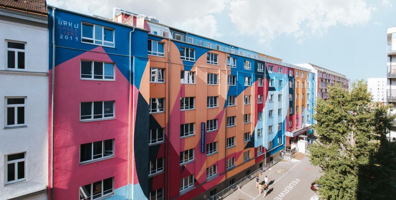 A&O Wien Hauptbahnhof Vandrarhem Exteriör bild